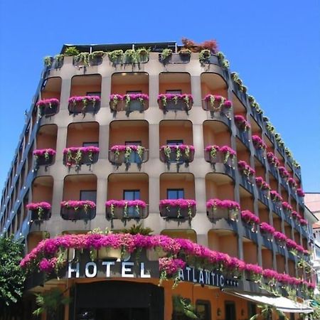 Hotel Atlantic Арона Екстериор снимка