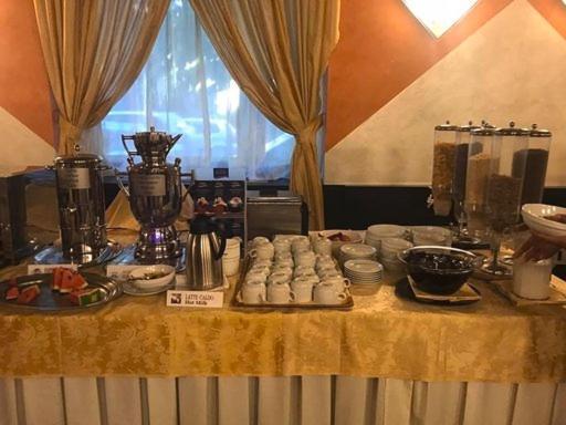 Hotel Atlantic Арона Екстериор снимка